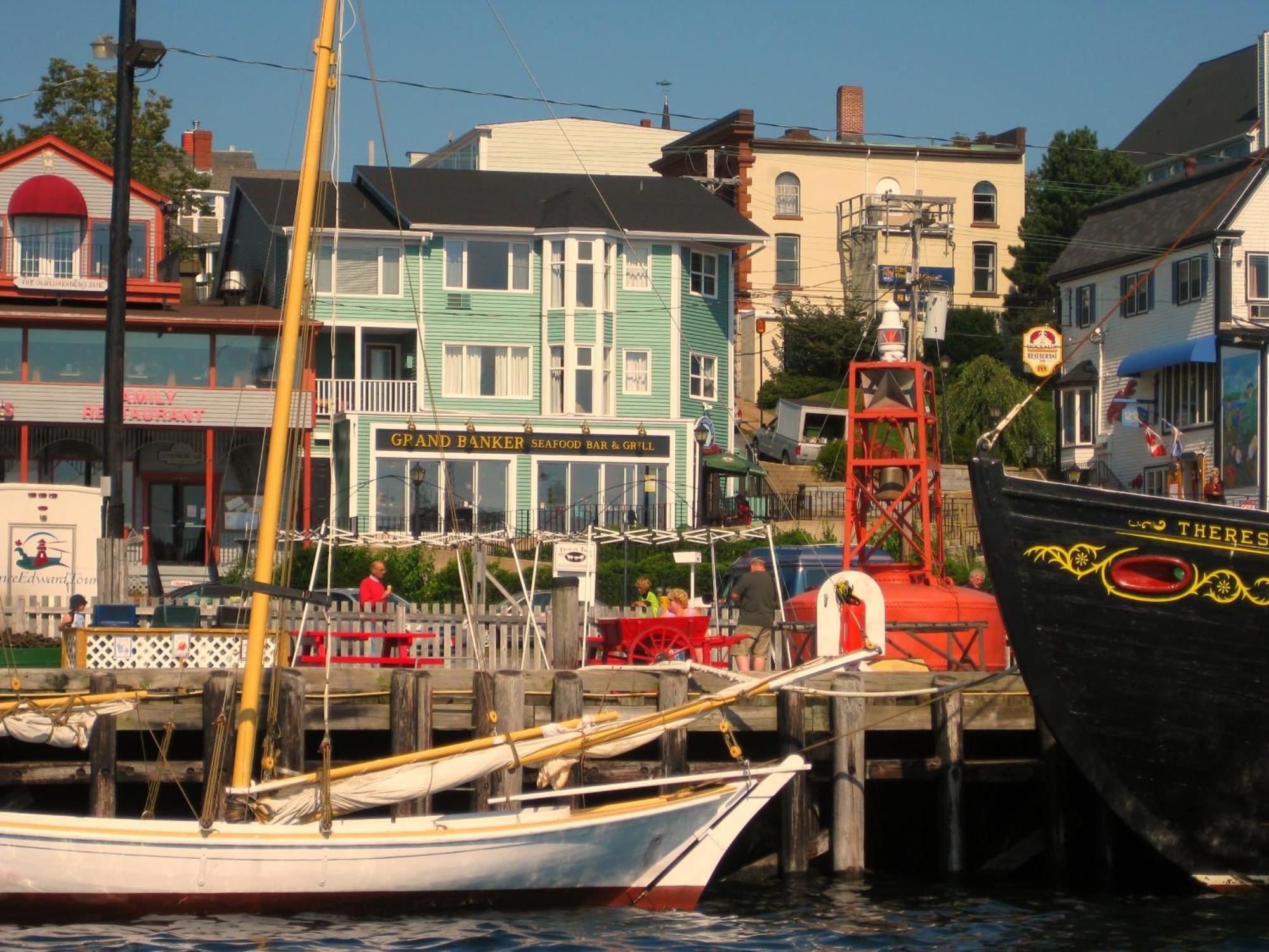 Brigantine Inn Lunenburg Luaran gambar