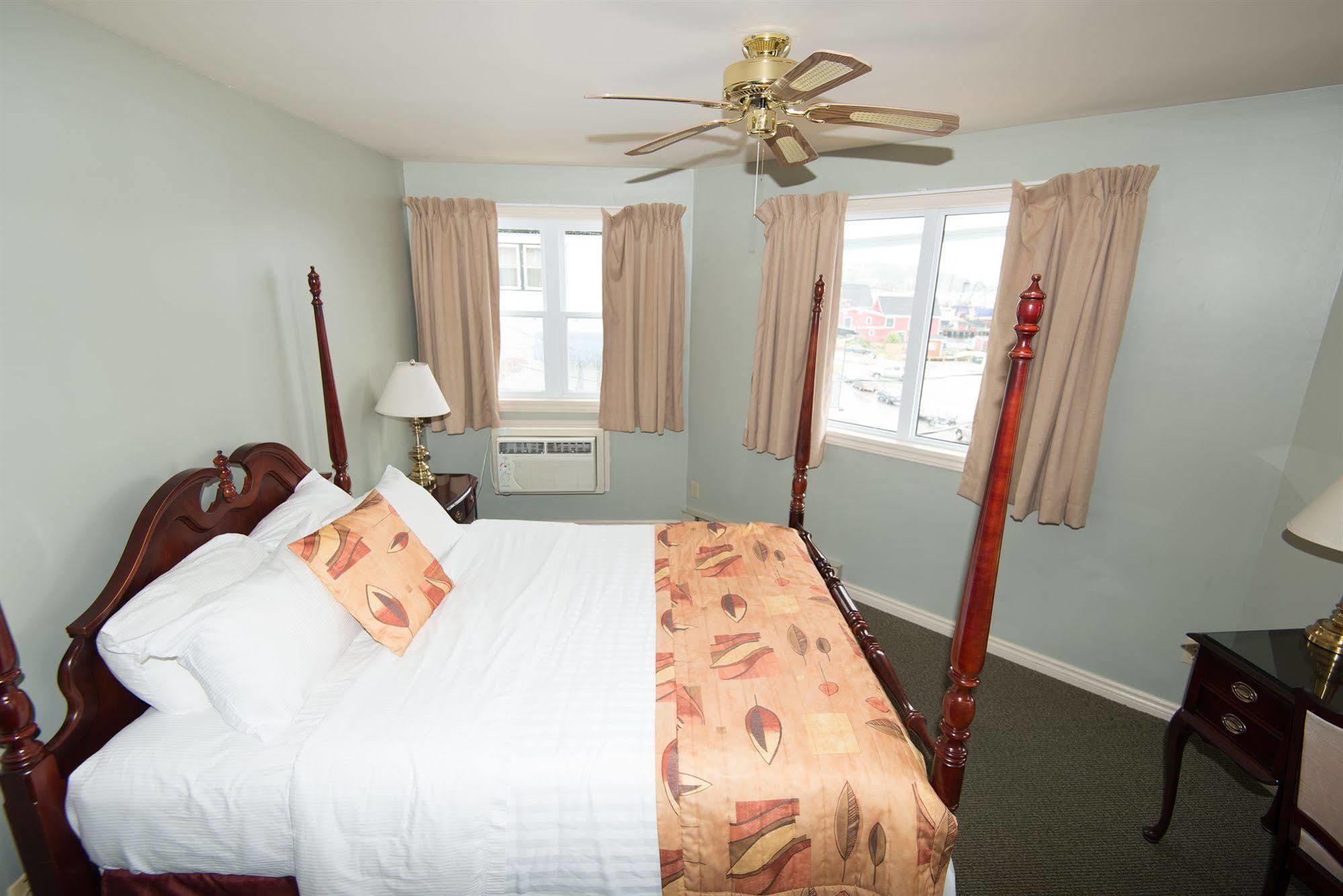 Brigantine Inn Lunenburg Luaran gambar