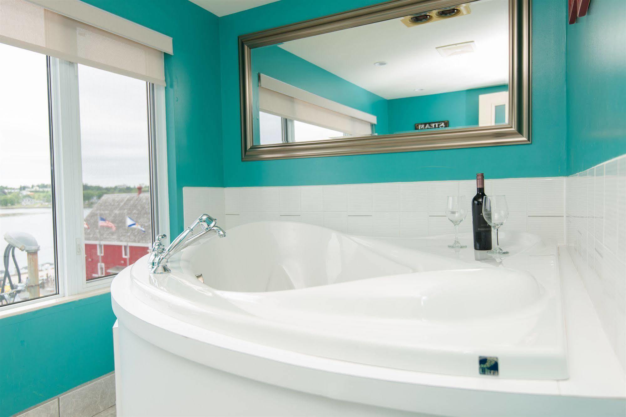 Brigantine Inn Lunenburg Luaran gambar